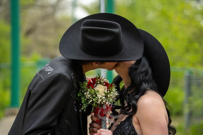 Elle + Kalub, photo 11 of 20