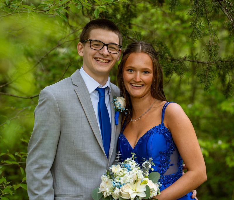 Isabelle + Langston, photo 7 of 20