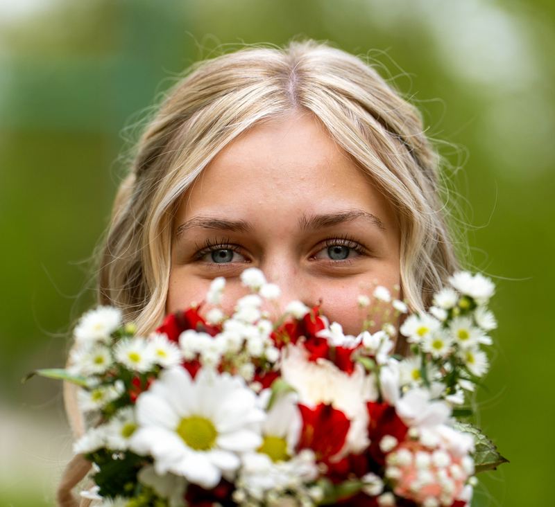 Lilli + Joe, prom, by Tate Studios