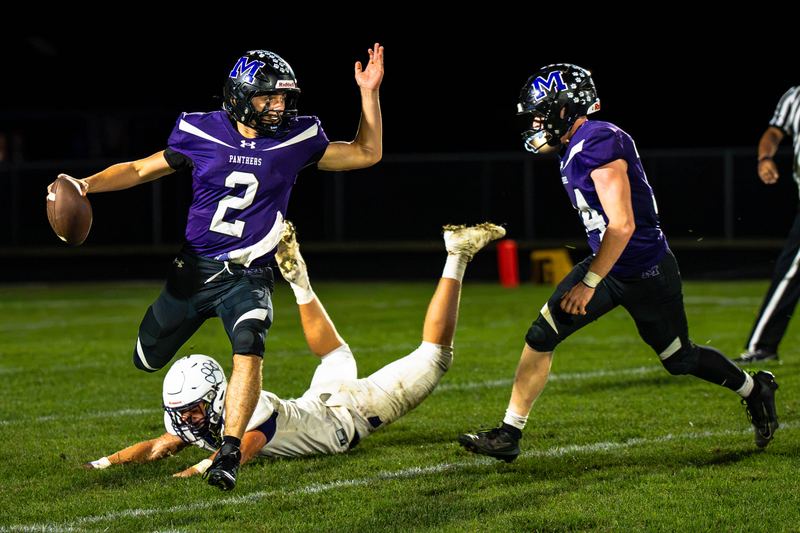 Manteno Panthers, friday night football, by Tate Studios